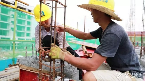 日韩男女性爱视频