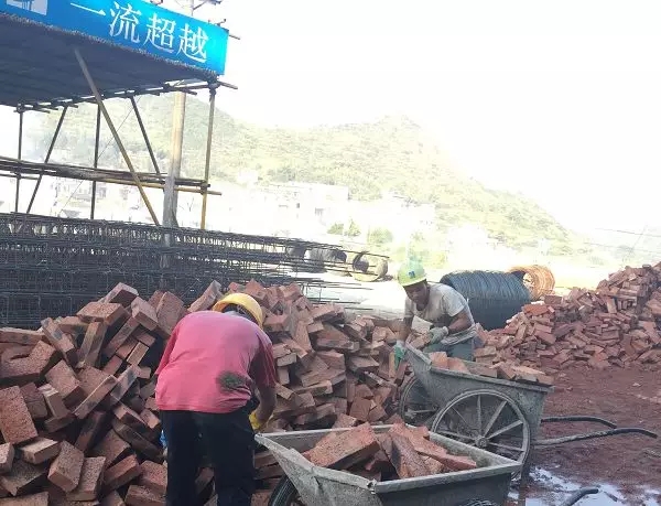 日韩男女性爱视频