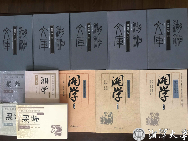 日韩男女性爱视频